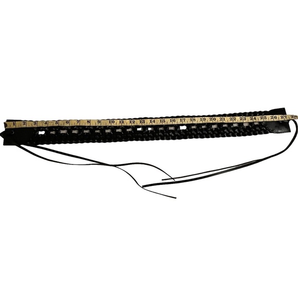 New York Company Genuine Leather Belt with Ties Size Small/Medium - Picture 3 of 6